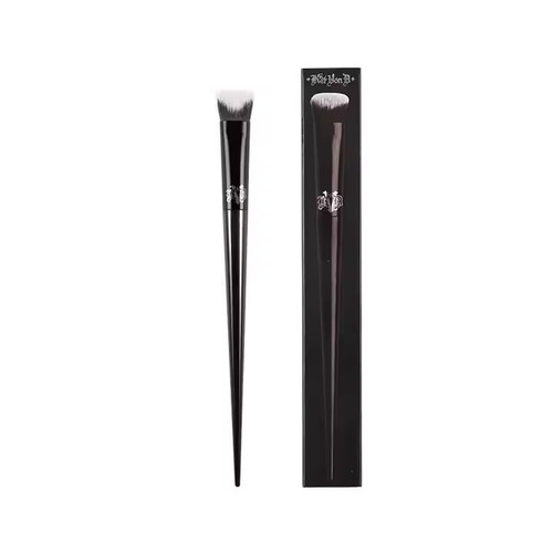 براش کانسیلر شماره 40 کت وان دی | KVD Lock It Edge Cobcealer Brush 40